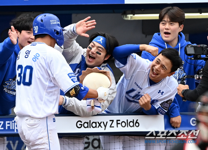 '바깥쪽 변화구 잡아당겼는데' 김영웅이 제대로 보여줬다, '라팍'의 최대…