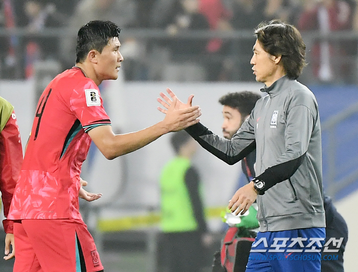 [이라크전 현장]"데뷔골→2도움→2골→2골" '작두 탄' 홍명보 감독의 …