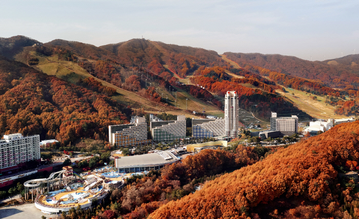 '가족과 함께 즐겨요" 휘닉스 파크, 가을 위크데이 상품 선보여