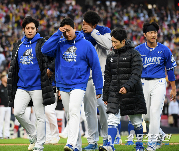 "6회초 무득점이 패인" 고개숙인 박진만, 가라앉은 덕아웃→14타자 무안…