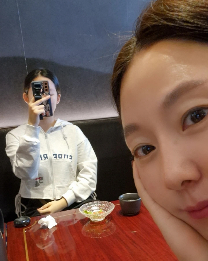 '박준형♥' 김지혜 "청소년 된 딸과 처음"...4년 만에 백화점 데이트…