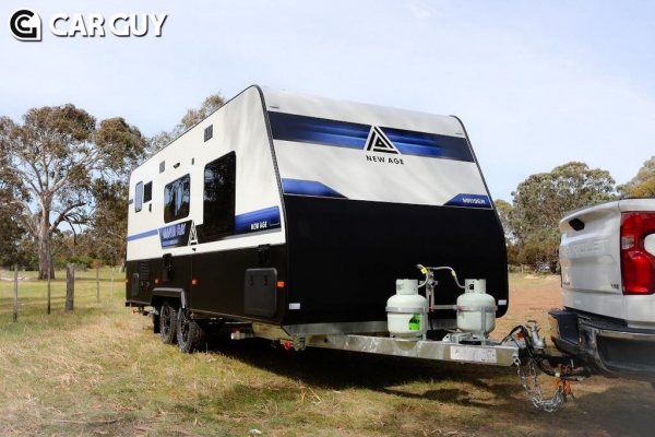 [캠핑카] 70 million on-road caravan with luxury interior…Manta Ray Escape