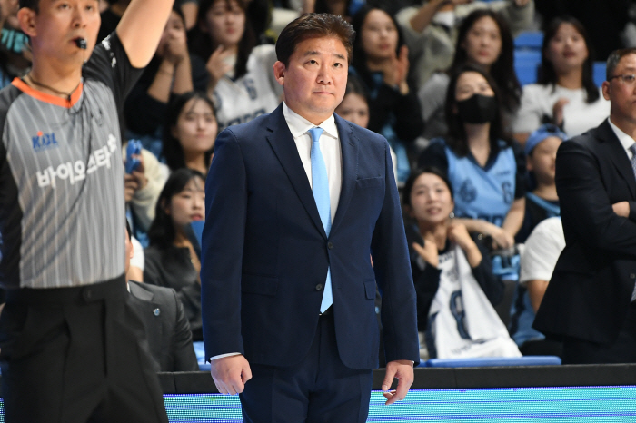 [KBL 승장인터뷰] 4연승 김승기 소노 감독 "내가 선수들 의욕 따라가…