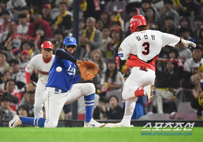 '사상 최초' 1표에 한국시리즈 MVP 갈렸다! 김선빈 46표→김태군 4…