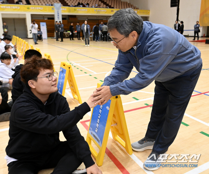 정근식 서울시교육감의 취임 첫행보는 서울림운동회"모두가 꿈꾸고,함께 빛나…