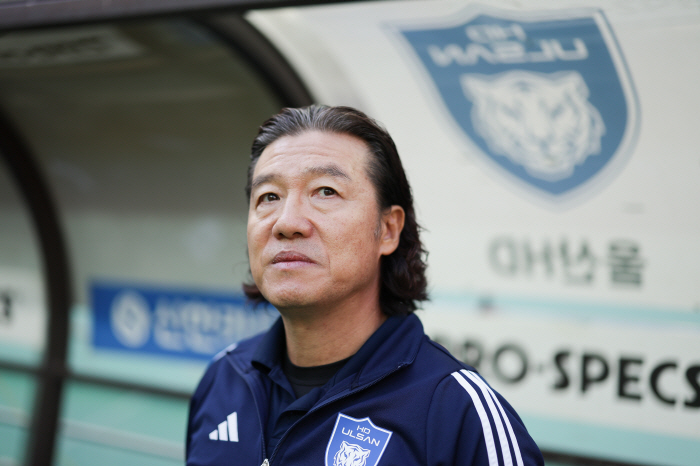 [현장인터뷰]각본없는 드라마→'축구천재' 박주영 상암 고별경기 "개인적으…