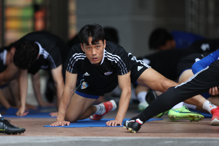 [현장인터뷰]각본없는 드라마→'축구천재' 박주영 상암 고별경기 "개인적으…