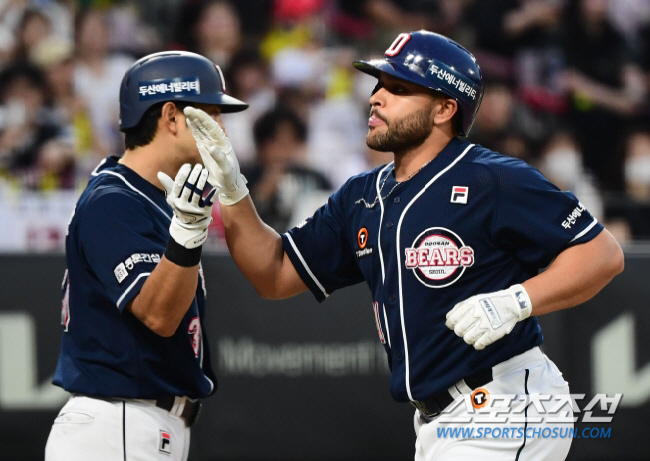 前 두산 타자는 스리런포→前 KIA 투수는 미국전 6이닝 무실점, KBO…