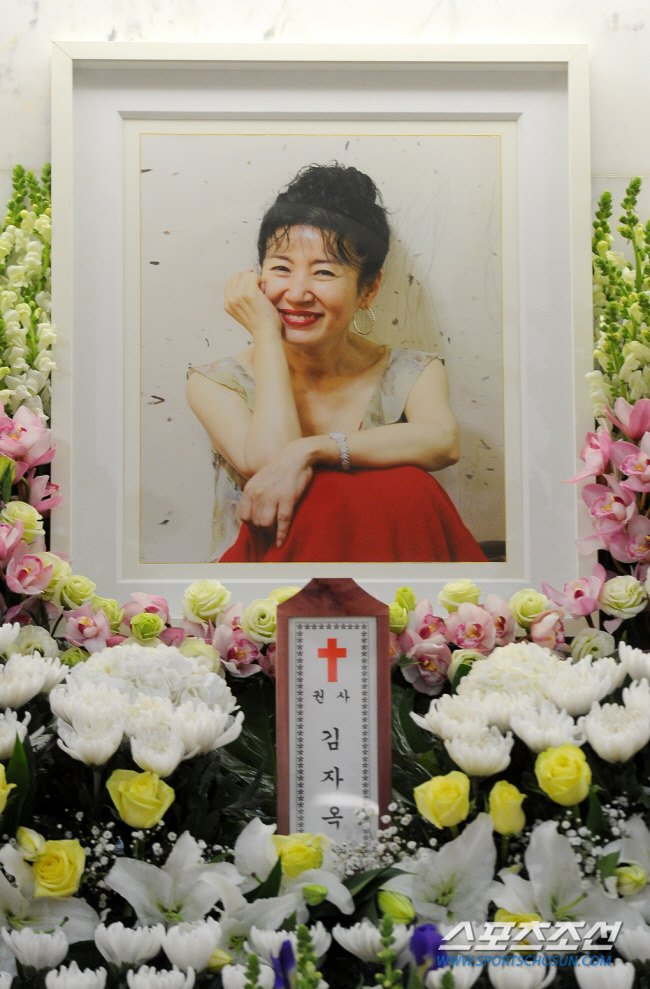 "좋은 가시내였는데"…故김자옥, 오늘(16일) 10주기 [종합]