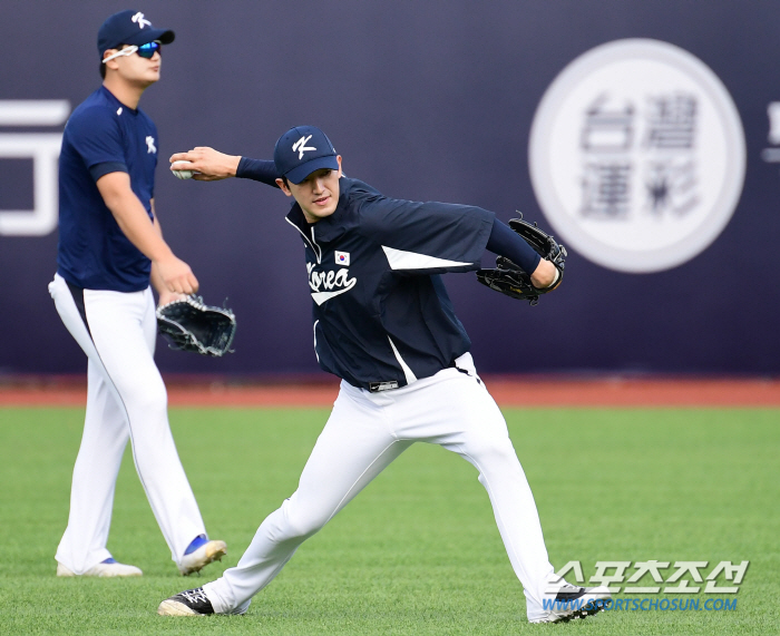 '전승해도 경우의 수 따져야 한다니…' 류중일호, 도미니카전 배수의 진 …