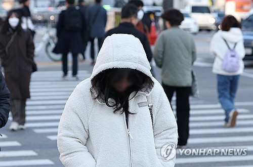 월요일 아침 추위 급습…대부분 지역 영하로 기온 '뚝'