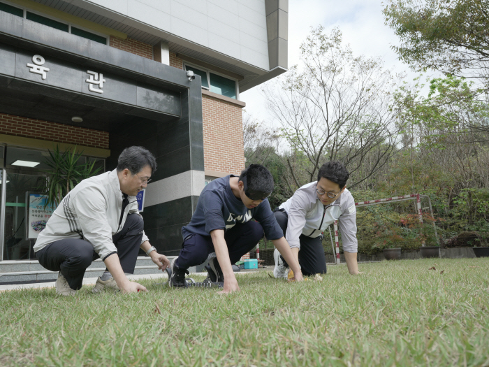 '특수체육의 편곡자' 전북맹아학교 정문수 교장의 열정, "학생들이 스포츠…