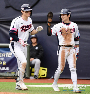 김도영의 한방보다 귀중했던 신민재의 안타 한방! KBO 옛 동료 강판시킨 강습 타구[대만 현장]