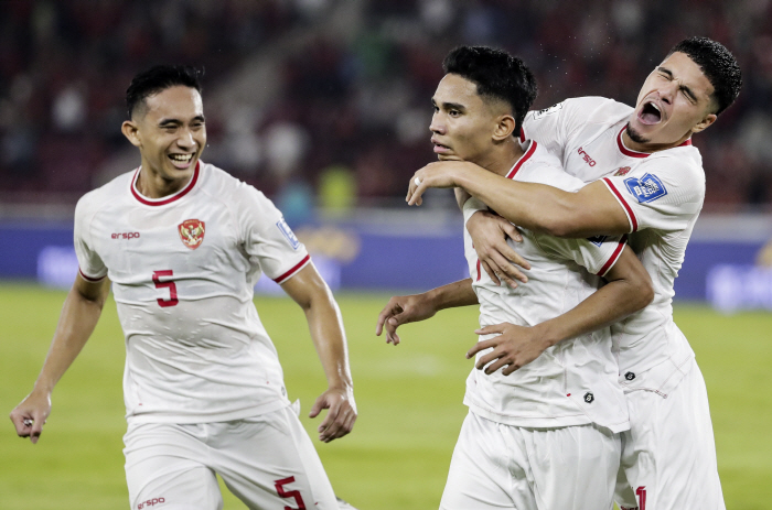 '역대급' 신태용 매직...인도네시아, 사우디 2-0 격파 대이변→월드컵…