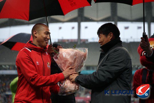 [단독]화성FC, 내년부터 K리그2 참가한다...초대 감독에 차두리 '유…