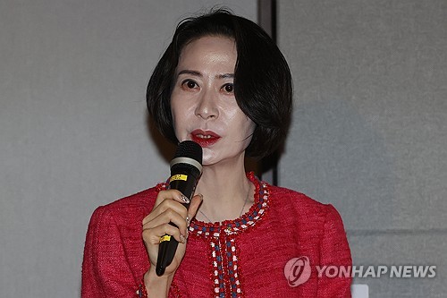 롯데장학재단, 필리핀 대학생들에 '신격호 장학금' 1억원 지원