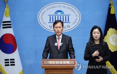 與윤한홍 "'명태균 회유시도 의혹', 왜곡되고 악의적인 거짓"