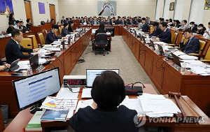 AI 기본법 제정안·단통법 폐지안, 과방위 소위 통과