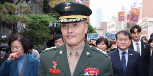 軍검찰, 항명 혐의 박정훈 해병 대령에 징역 3년 구형(종합)