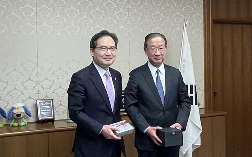 한일 공정위원장 도쿄서 협의회…제도·사건처리 동향 논의