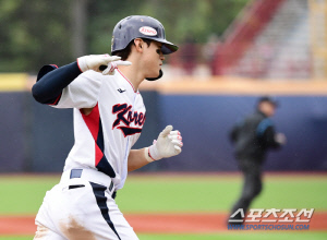 김도영, 데뷔 3년만에 MVP 수상할까? KBO 시상식 오는 26일 개최