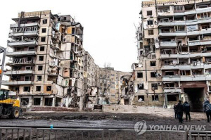 천일째 금기 '장거리 미사일' 족쇄 해제…러-우크라 핑퐁 예고