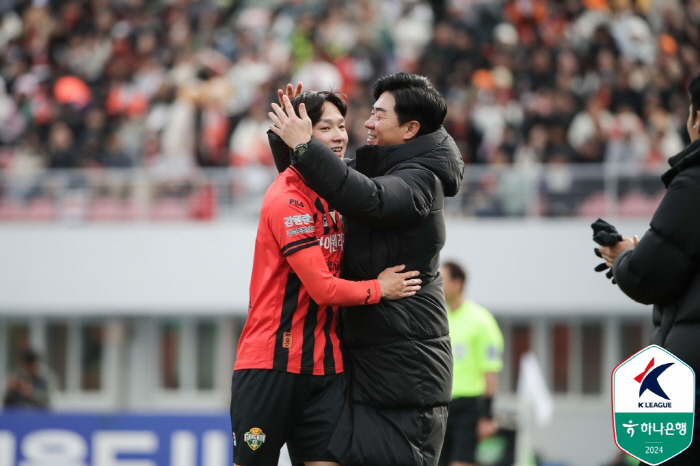 [현장리뷰]FC서울 최종전서 웃었다. 김천 3-1 잡고 '일단' ACL …