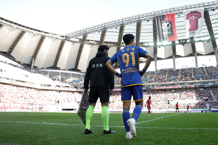 [현장인터뷰]명불허전 '축구 천재' 박주영, '1골 1도움' 거짓말 같은…