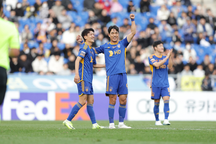 [현장인터뷰]명불허전 '축구 천재' 박주영, '1골 1도움' 거짓말 같은…