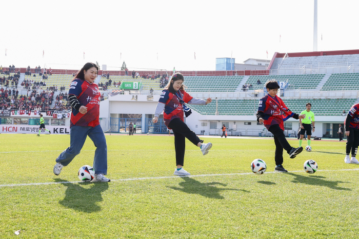 "김천상무 덕분에 정말 행복했다" 친구가 된 축구, 희망까지 안겼다 "축…