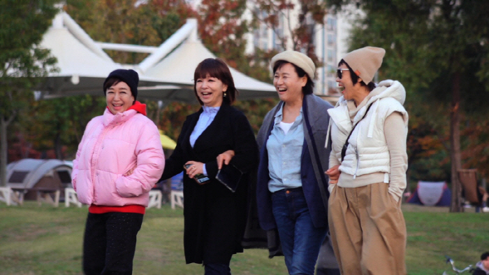 전남편 빚 200억 떠안은 혜은이 "아파트 6채, 경매로 헐값에 넘겨"(…