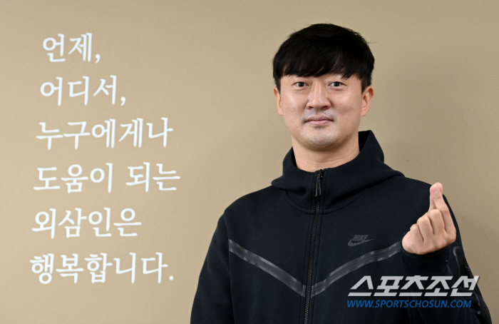 [학교체육대상 수상자를 만나다]"일요일에도 하고 싶어요!" 김원세 대전외…