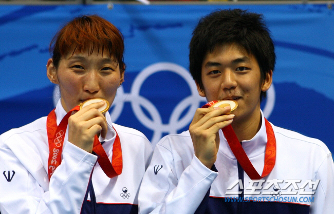 [단독]레전드 '윙크보이' 이용대 BWF '명예의 전당' 헌액된다…이용대…