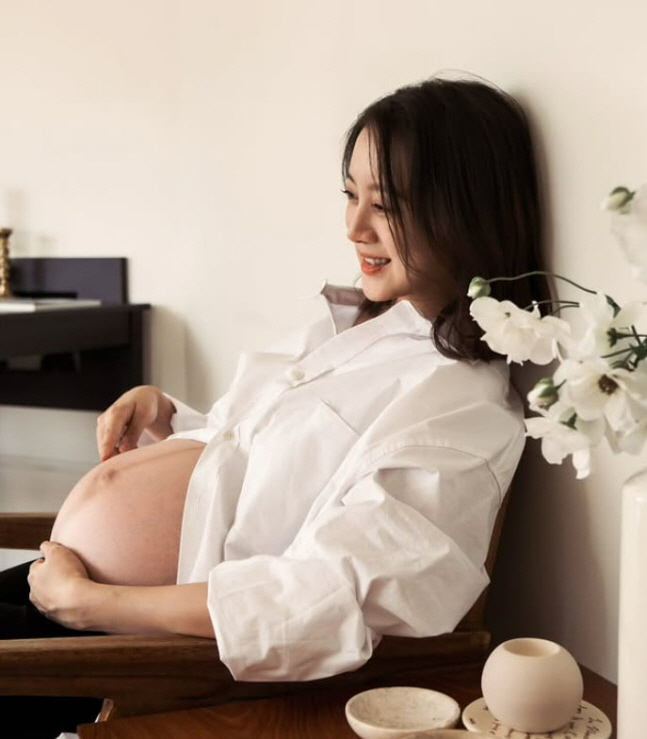 출산에 능숙한 걸그룹이라니…신민철♥' 혜림, 둘째라서 더 여유롭나