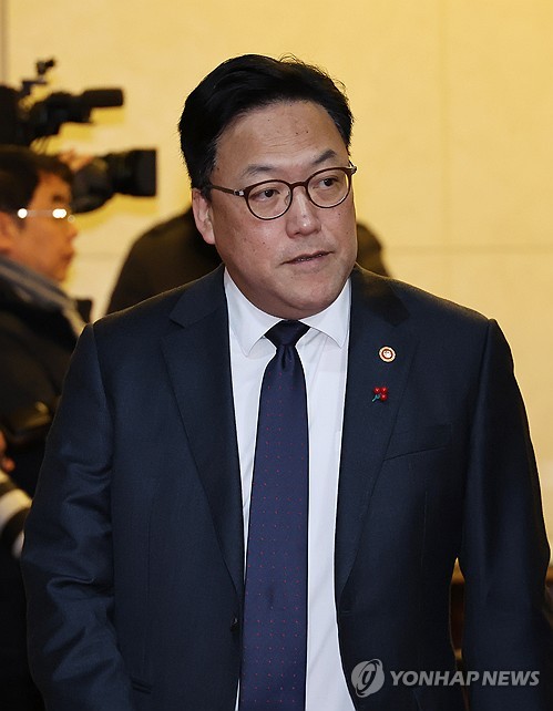 김병환 금융위원장 "시장의 불확실성 우려 조속히 해소"