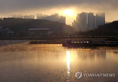 강원 대체로 맑음…동해안 너울성 파도 조심