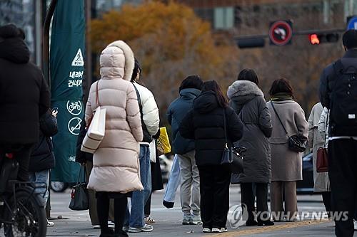 충북 흐리고 가끔 비 또는 눈…낮 최고 7도