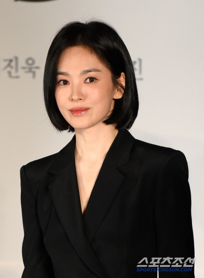 송혜교, 17년 만에 예능 '유퀴즈' 출연…"방송 날짜는 미정" [공식]