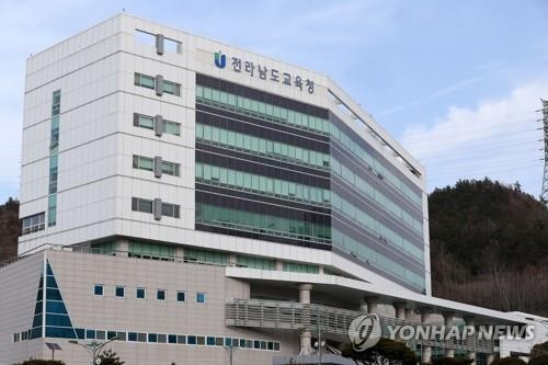 전남교육청 독서인문교육 강화…모든 학교에 운영비 지원