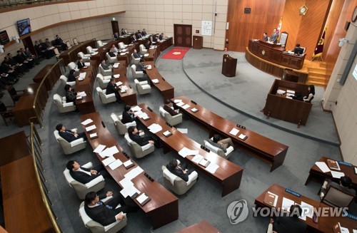 군산시의회, 서해안 철도 국가계획 반영 촉구 건의안 채택