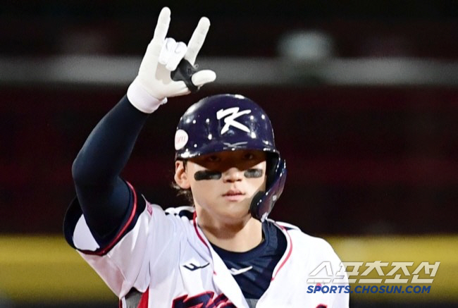 '보는 눈은 같네...' 1차지명→KBO MVP→프리미어12 톱3. 벌써…