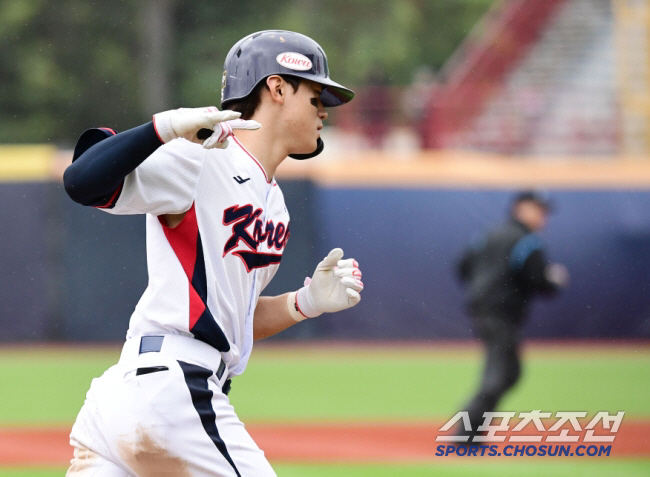 '보는 눈은 같네...' 1차지명→KBO MVP→프리미어12 톱3. 벌써…