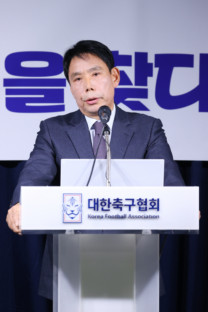 '재정 문제' 집중 파고든 신문선 후보 "한국축구의 문제는 '정몽규 리스…