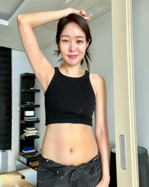 '2세 계획' 미자, 다이어트 성공하고 노출 자신감..'48kg' 잘록 허리