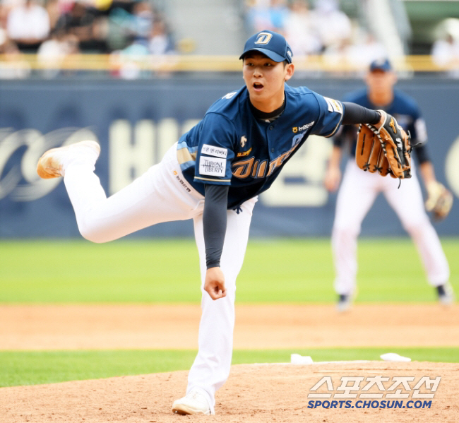 '이럴수가' 154km 특급 유망주 팔꿈치 부상→중도 귀국…ABL 완주 …