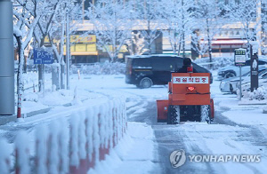 전북 전역에 대설주의보…덕유산에 16.1㎝ 눈