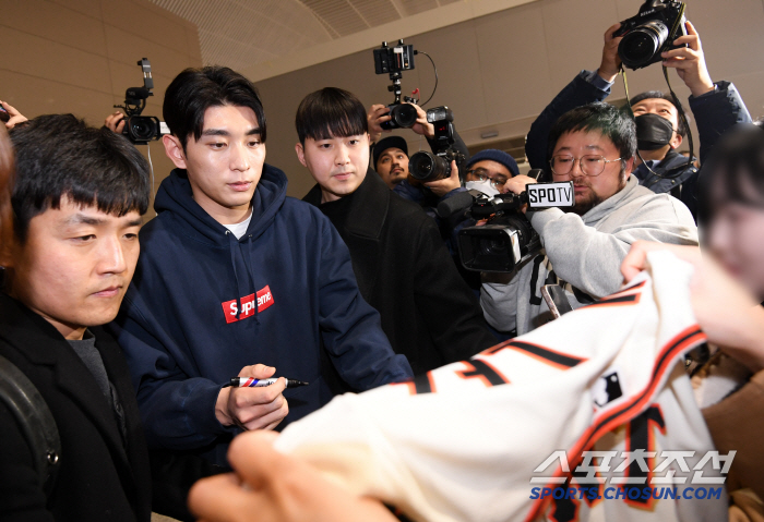 '혜성이는 박지성·정후는 슈퍼스타' KBO 입단 동기에서 이제는 꿈의 무…