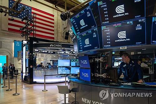 뉴욕증시, '트럼프 AI투자' 기대에 강세…S&P500 장중 최고가(종합)