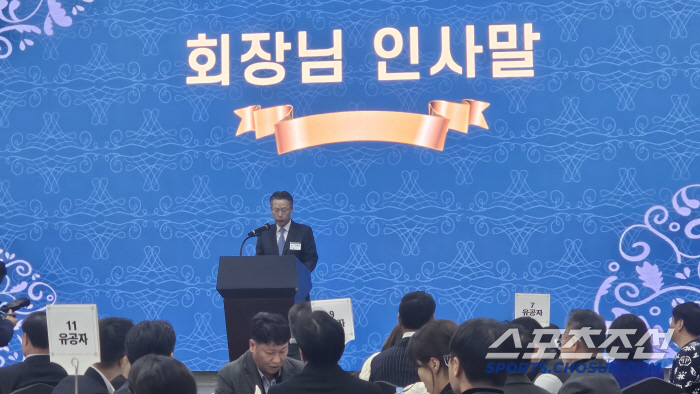 "파리올림픽,진격의 안마영웅" 허웅 최우수선수상[2025체조인의 밤]