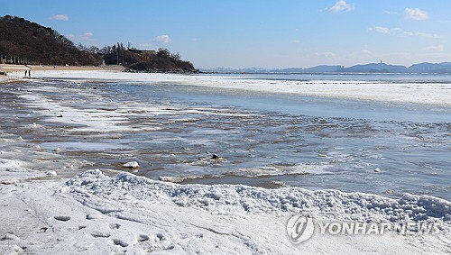 ‘한파주의보’ 인천 대형 고드름 맺히고 동파 피해 잇따라